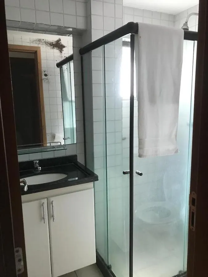 アパート Flat No Condominio Do Residencial Gildo Vilaca - Jaqueira レシフェ